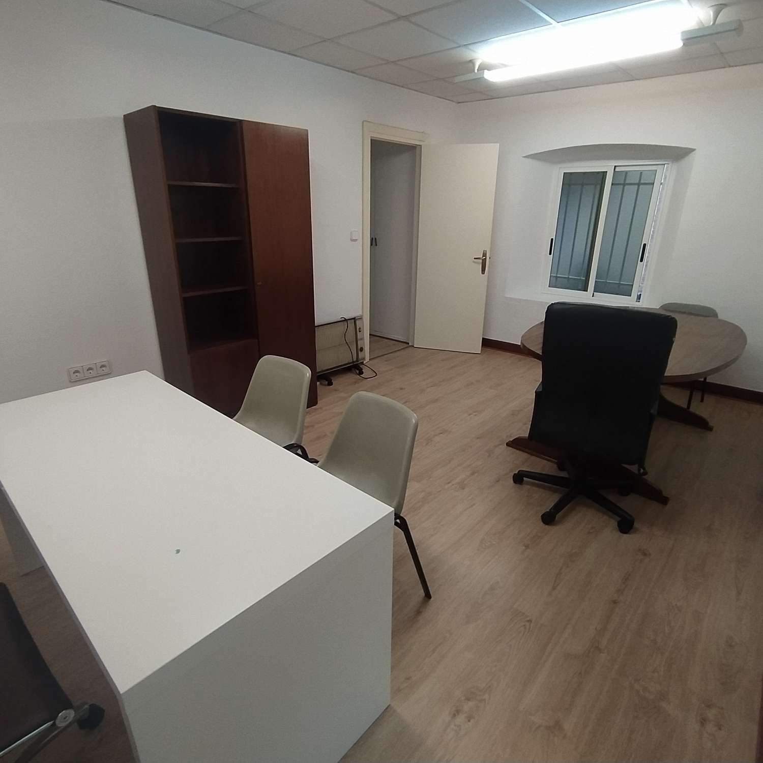 Office for rent in Castro-Urdiales